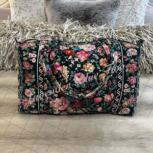 Vintage VERA BRADLEY Springtime 1993 M Duffle Bag Green Blue Pink Roses Floral
